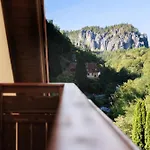 Amselgrundschloesschen