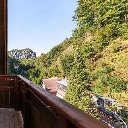 Amselgrundschloesschen 3*