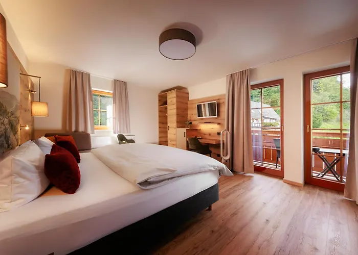 Amselgrundschloesschen 3*