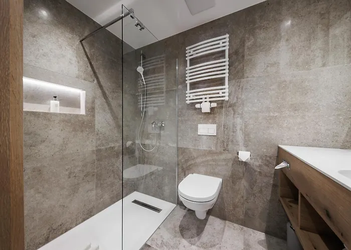 Amselgrundschloesschen